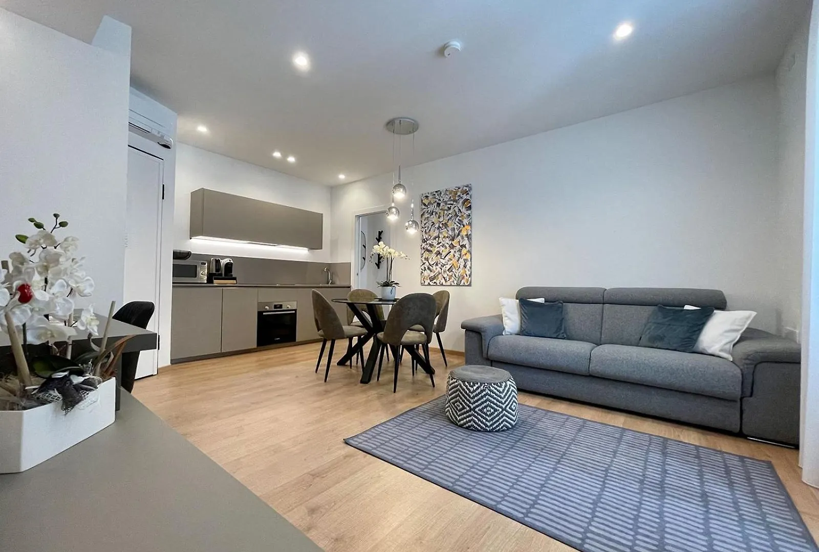 Clavis Luxury Apartments Chiavenna 0*,